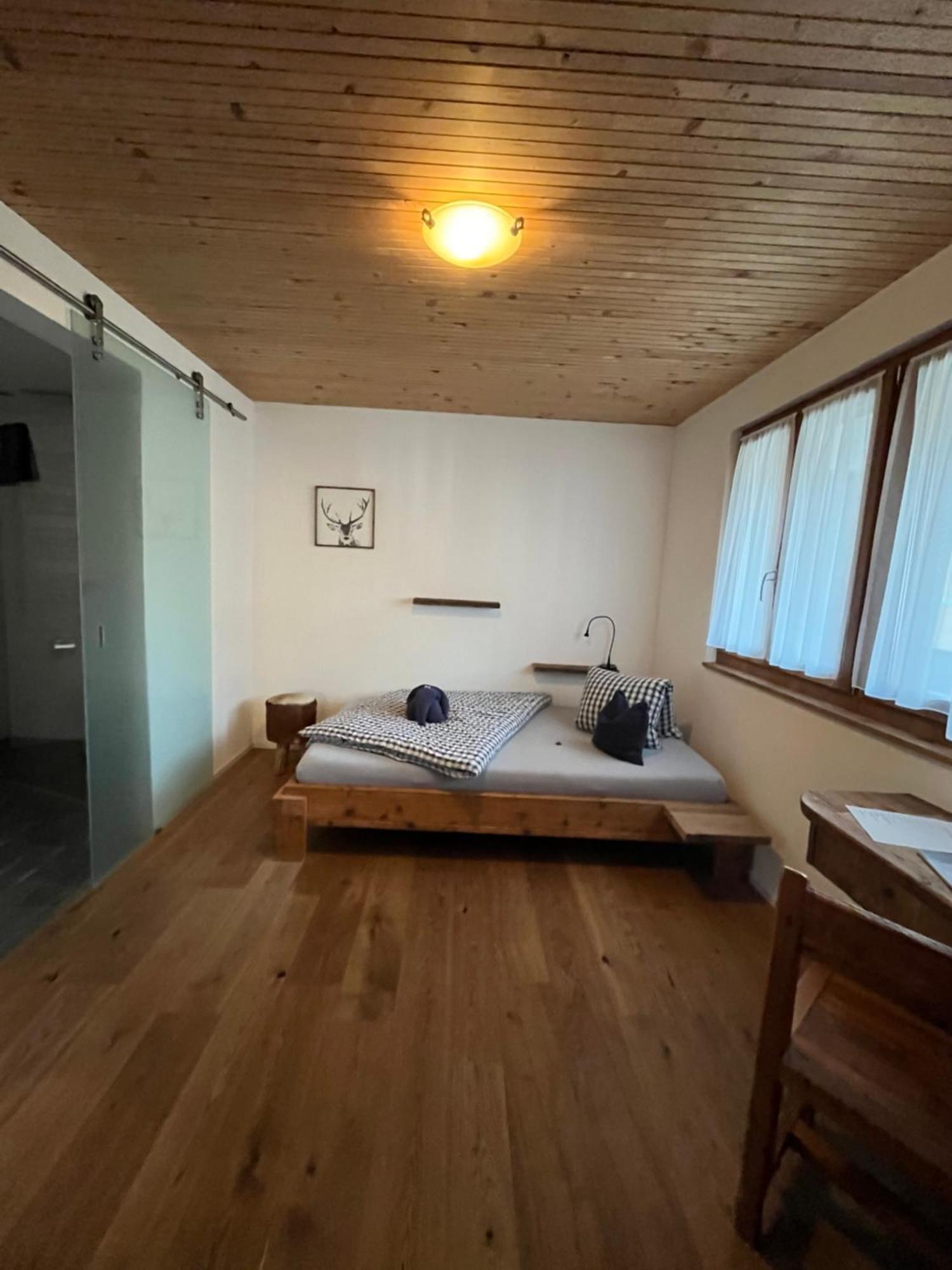 Conny'S B&B Niederweningen Экстерьер фото